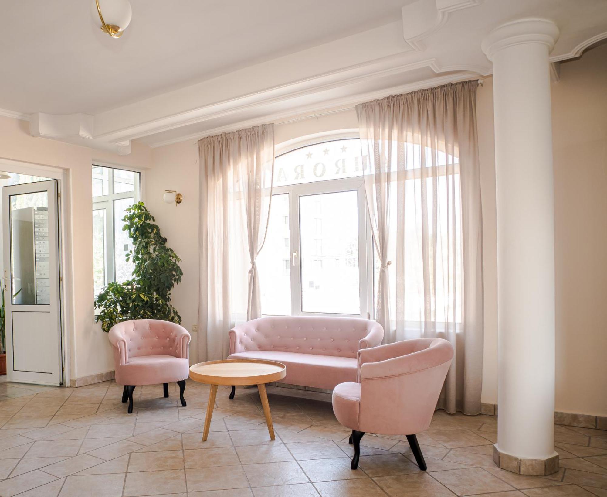 סנט קונסטנטין והלנה Villa Aurora מראה חיצוני תמונה